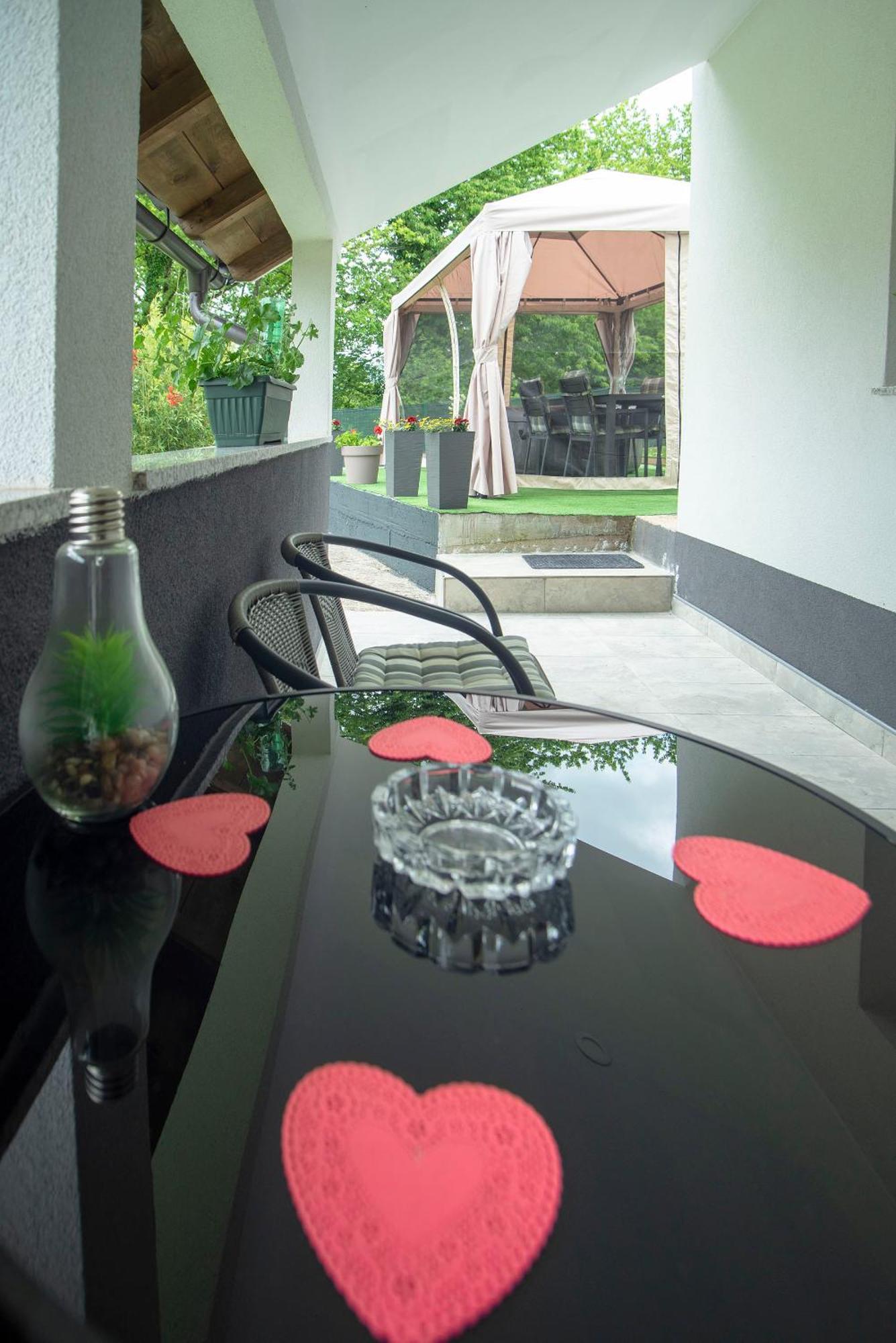 Apartman Rita Slunj Εξωτερικό φωτογραφία